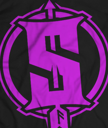 S logo at the T-shirt presentation.